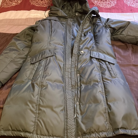 DKNY Army Green Long Winter Coat - Picture 5 of 10